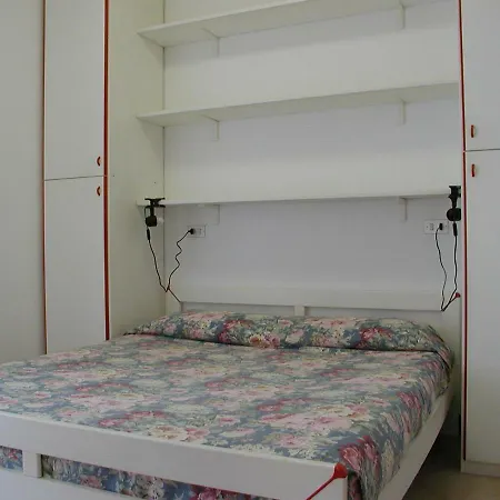 Complesso Solarium Apartment Bibione Exterior photo