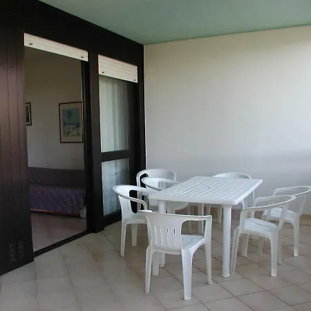 Complesso Solarium Apartment Bibione Exterior photo
